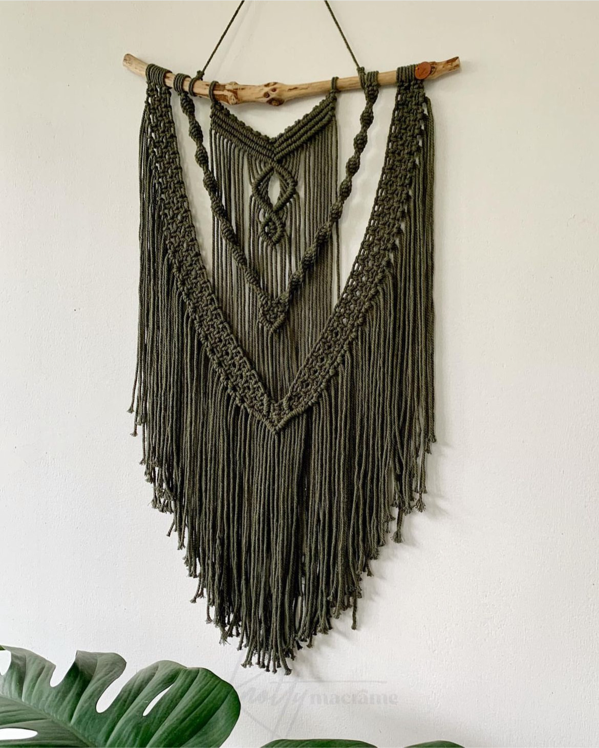 macrame wall hanging - knotty macrame