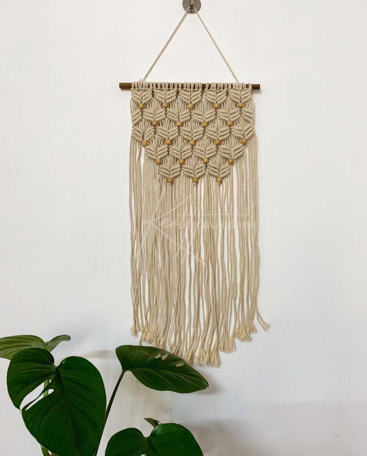 macrame wall hanging - knotty macrame