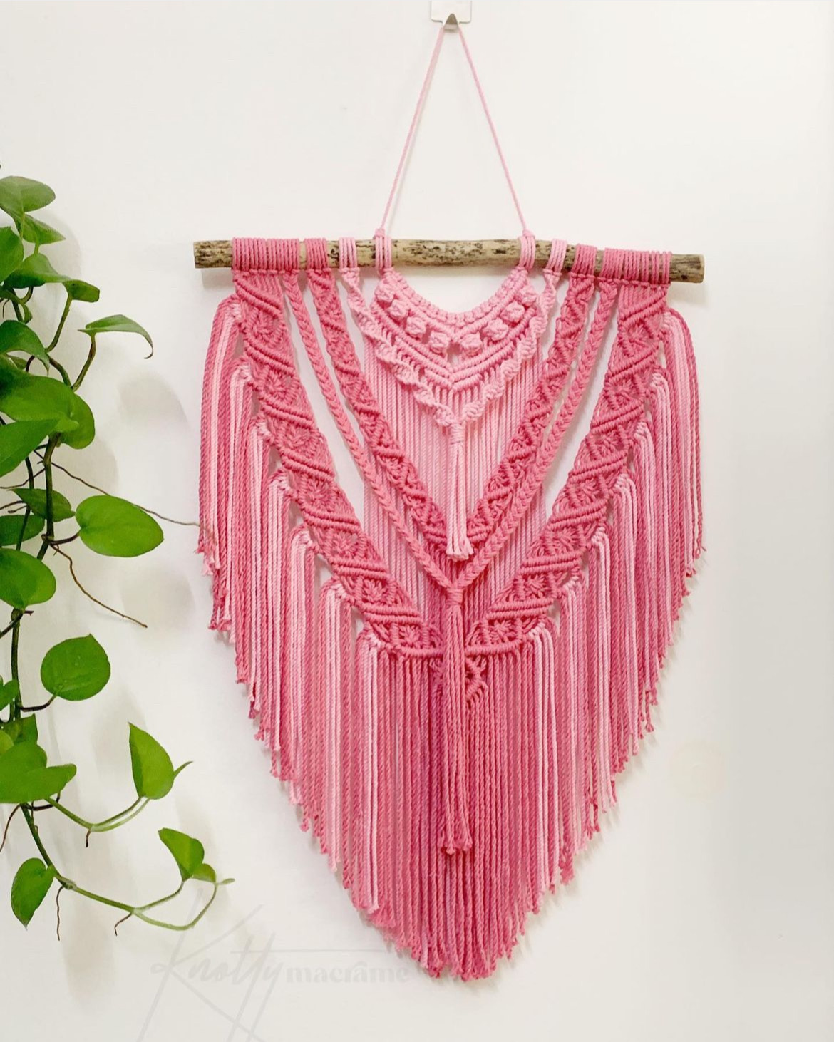 Macrame wall hanging pink -knotty macrame